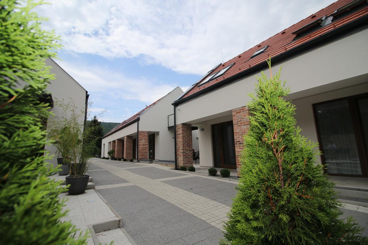 A Haz Hotel Miskolc Exterior photo