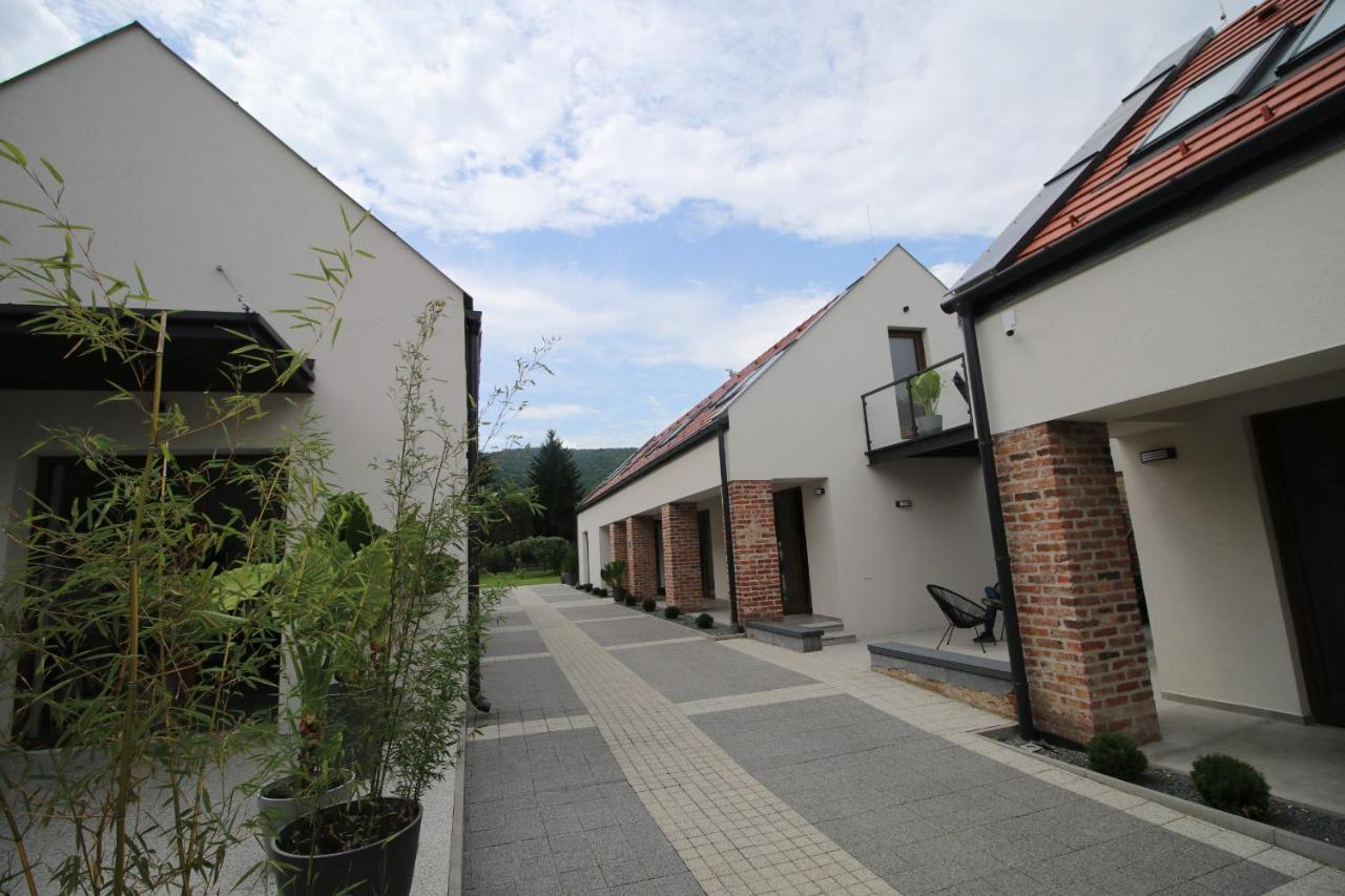 A Haz Hotel Miskolc Exterior photo
